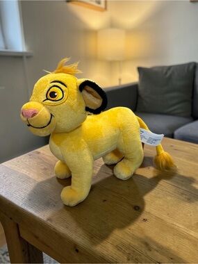 Disney The Lion King 7" Simba Stuffed Toy